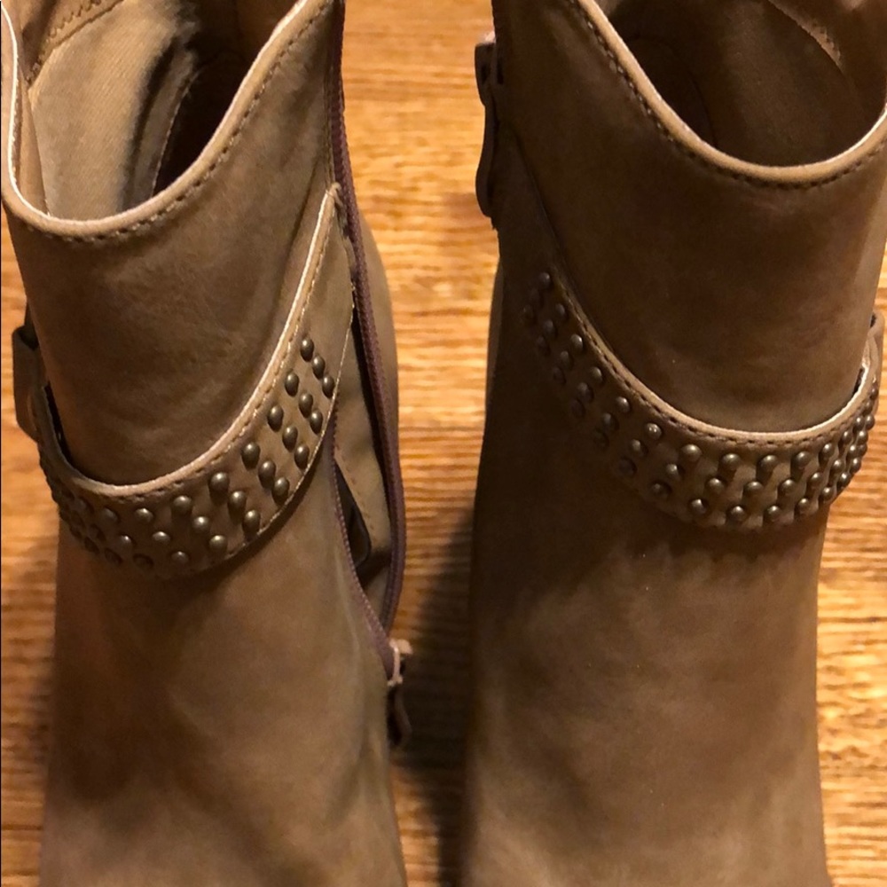 Booties! - Picture 3 of 3
